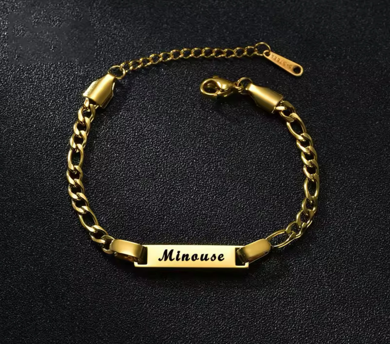 Kids engrave bracelet