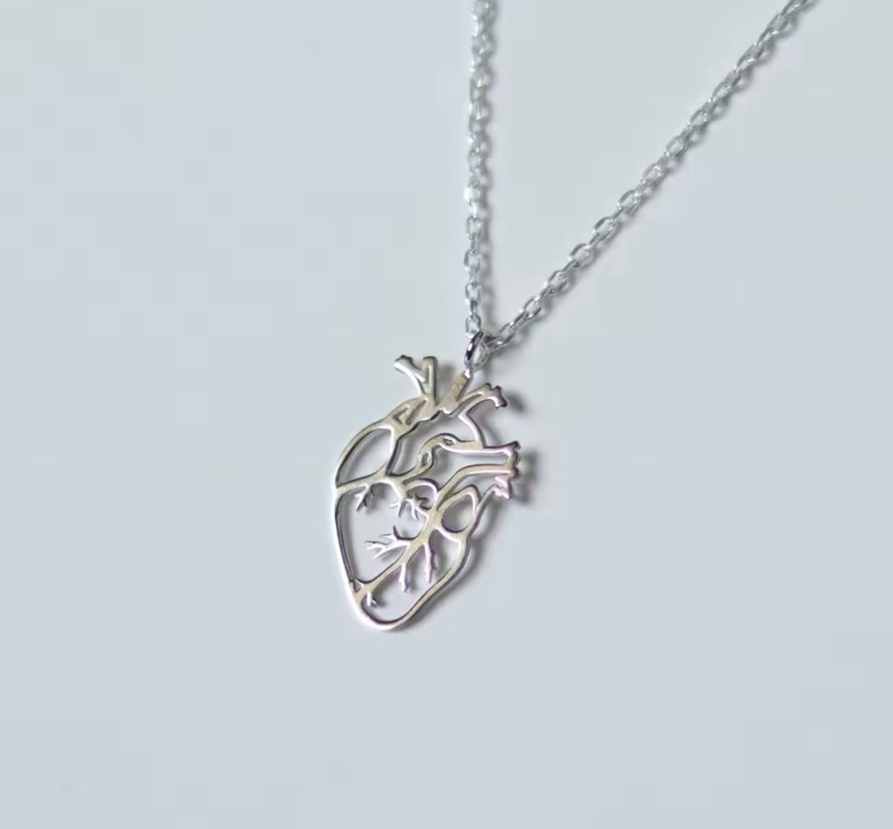 ANATOMICAL HEART NECKLACE