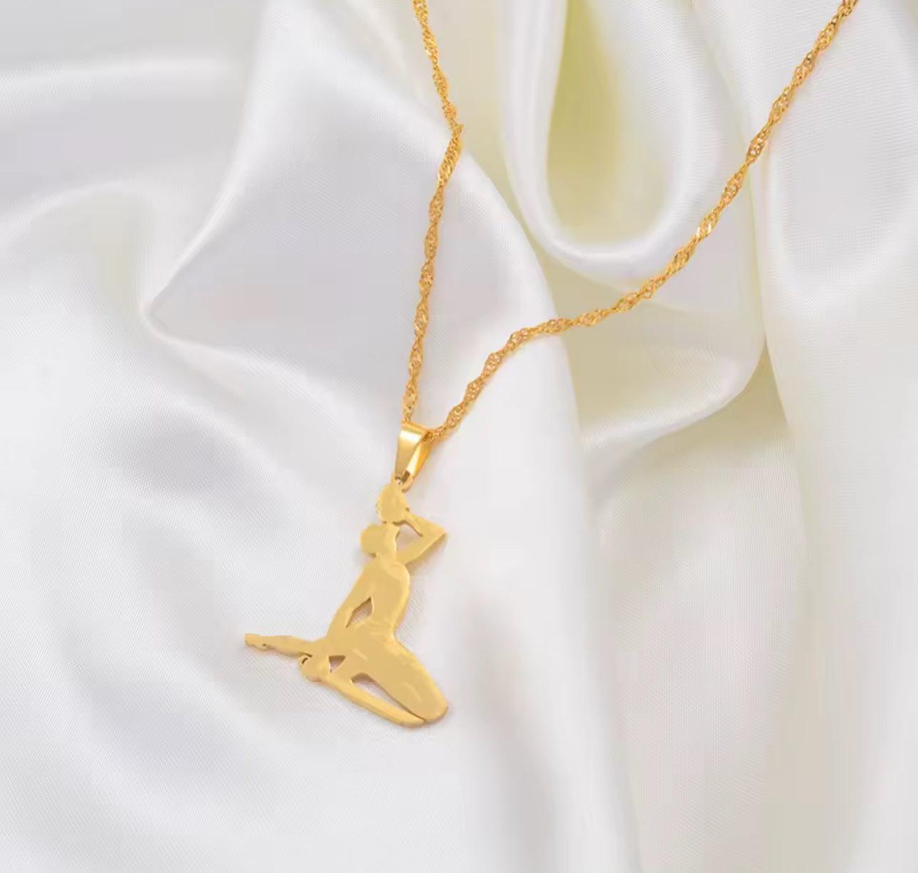 Neg mawon necklace